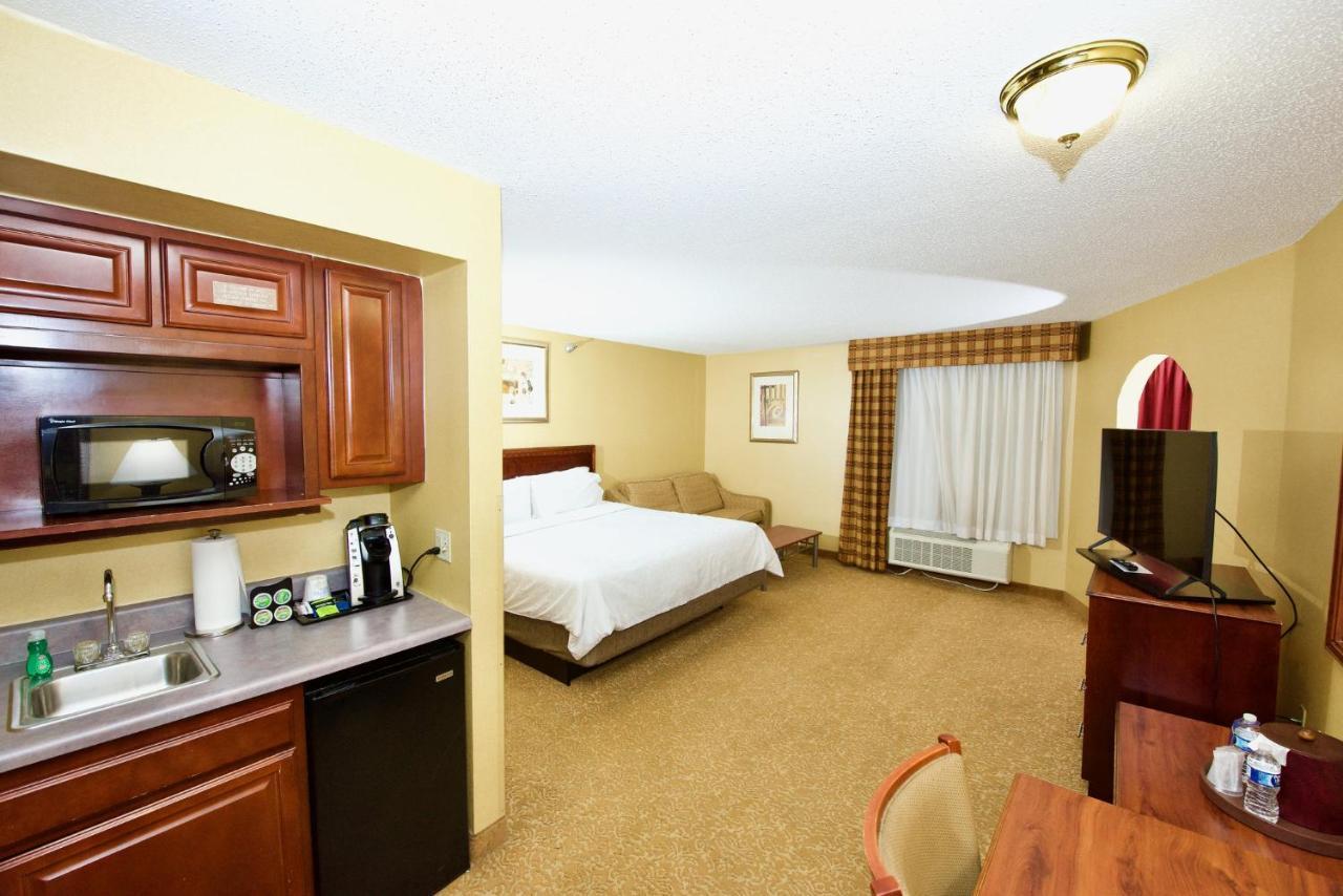 Holiday Inn Express Hotel & Suites Fenton/I-44 By Ihg Exterior photo
