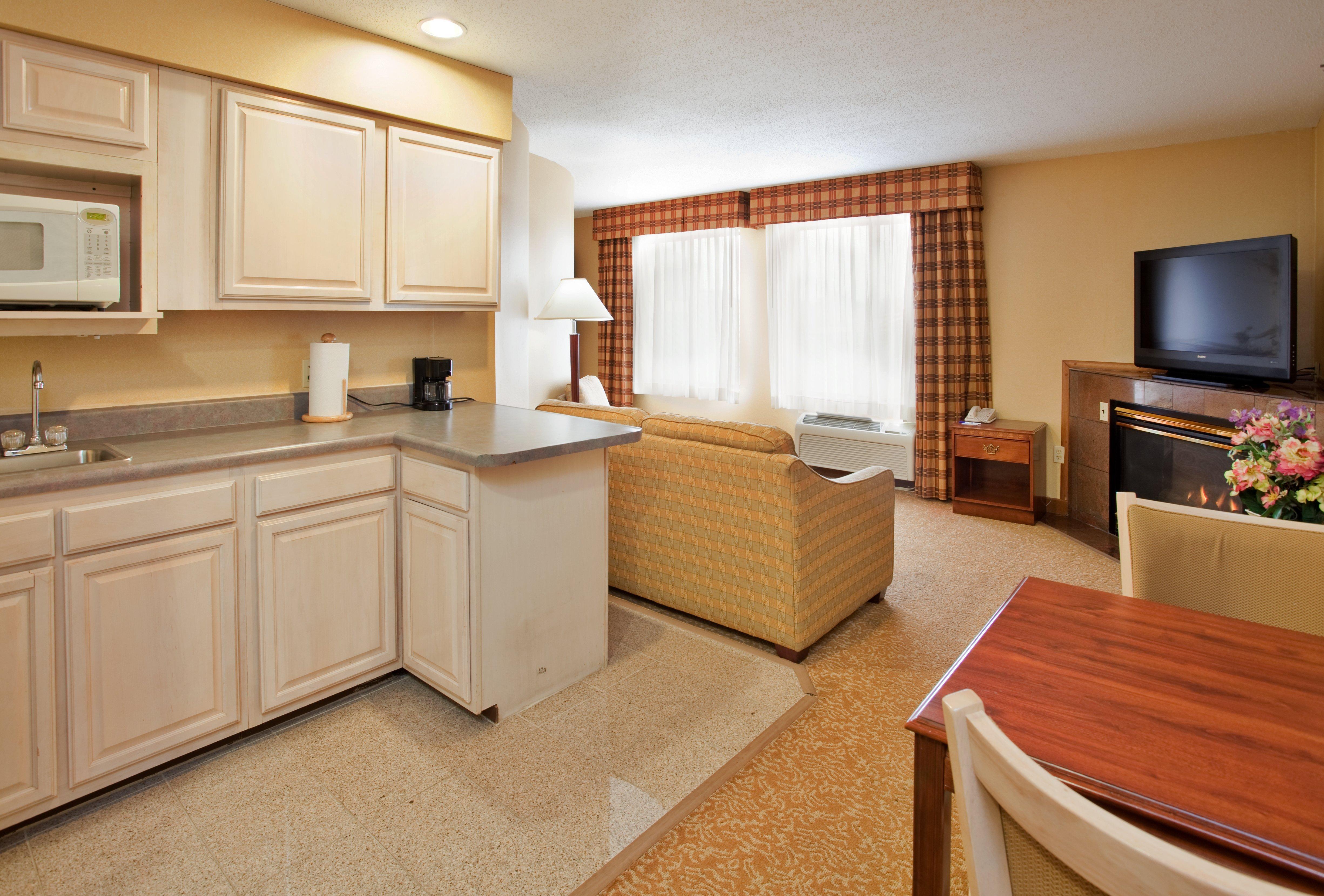 Holiday Inn Express Hotel & Suites Fenton/I-44 By Ihg Exterior photo