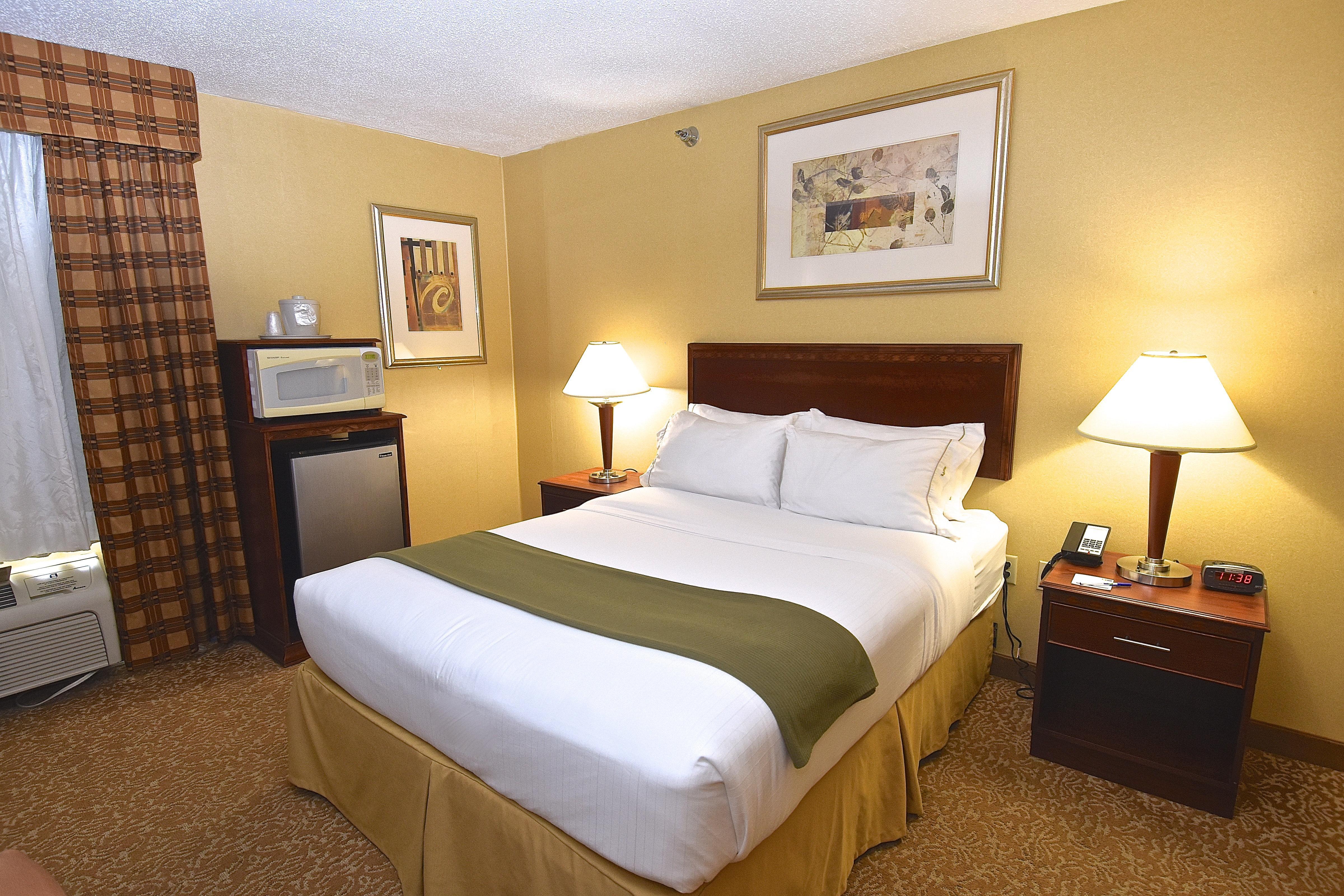 Holiday Inn Express Hotel & Suites Fenton/I-44 By Ihg Exterior photo