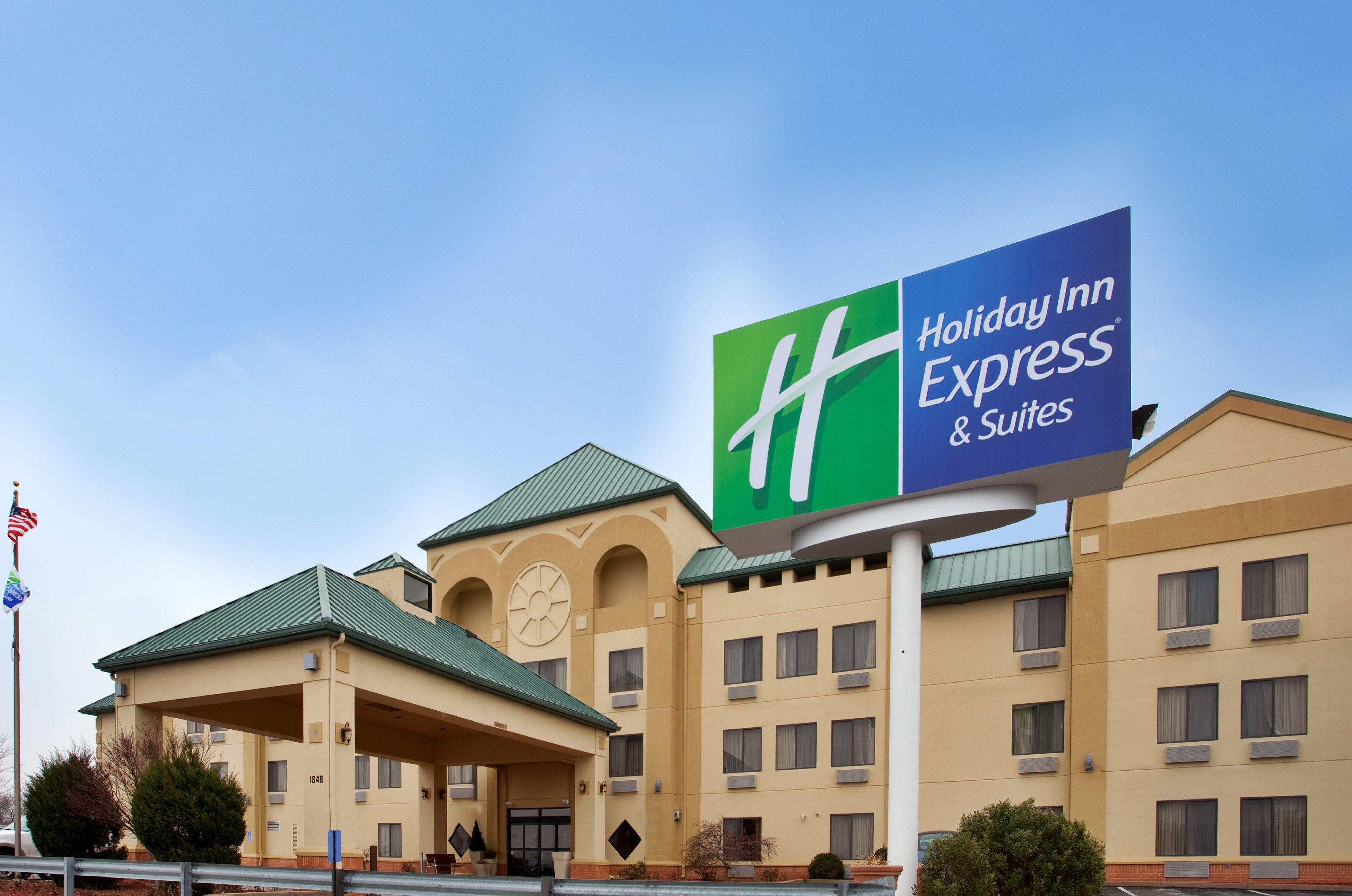 Holiday Inn Express Hotel & Suites Fenton/I-44 By Ihg Exterior photo